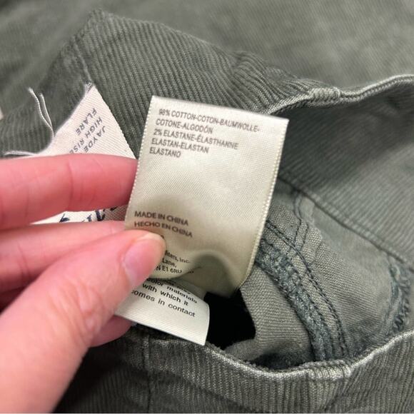 We The Free People Jayde Cord High Rise Flare Green Corduroy Pants Green Size 32 - Picture 6 of 8